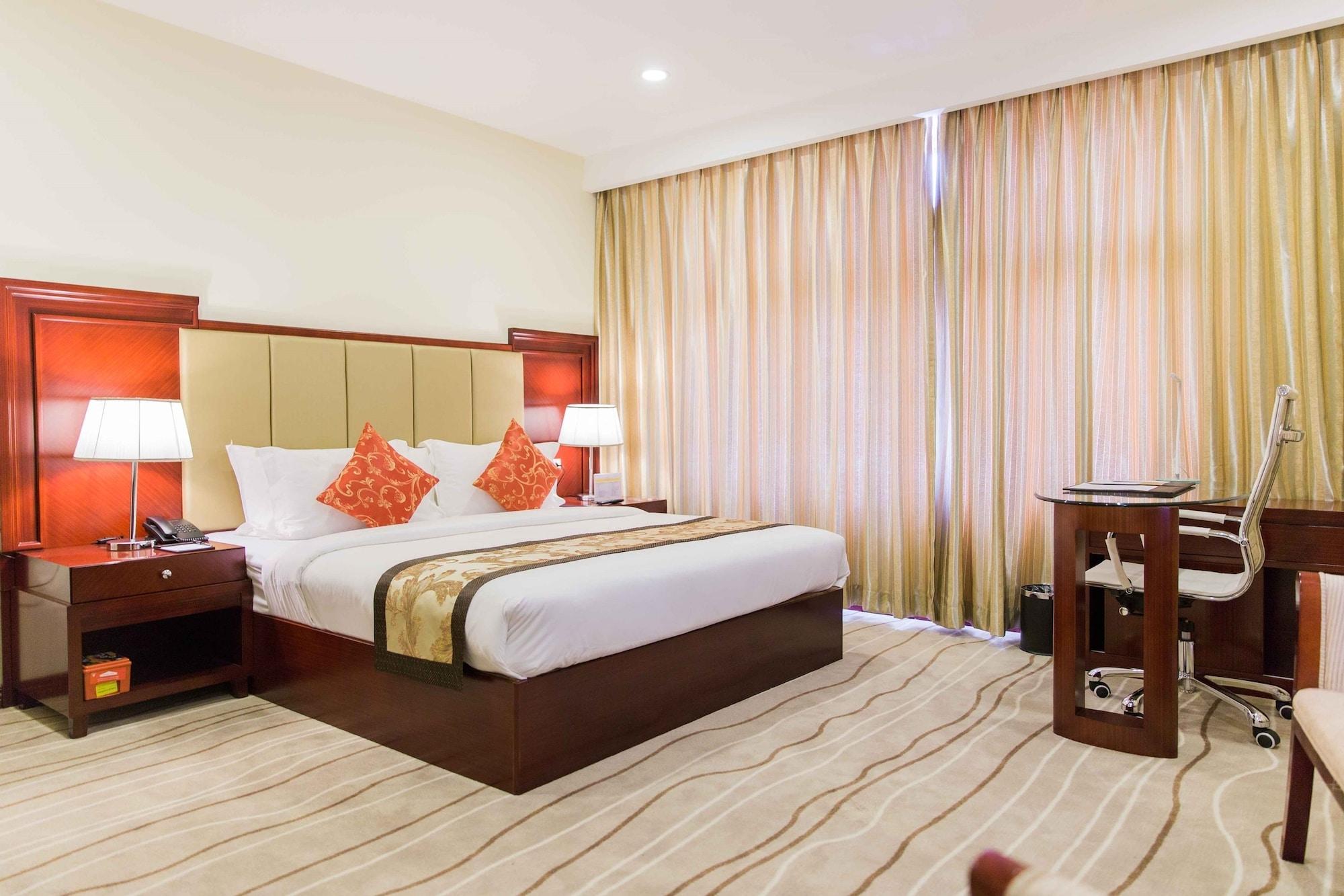 Swiss-Belhotel Blulane Manila Exterior photo